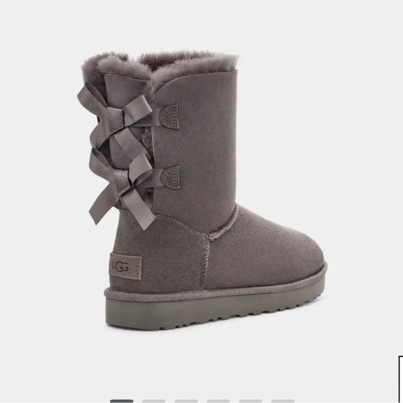 UGG Grey Bailey Bow II sz10 - Picture 1 of 5